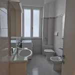 아파트 Reggiocalabriacentro 레조디칼라브리아